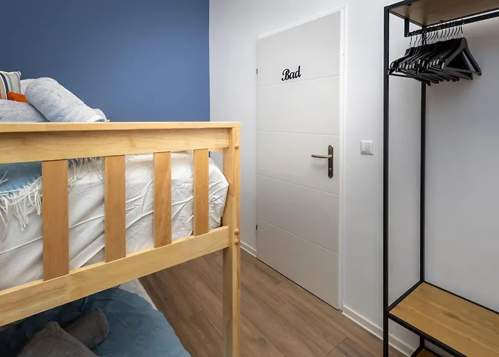 Apartman Family With Elevated King-size Loft Bed L Walk To Centre *